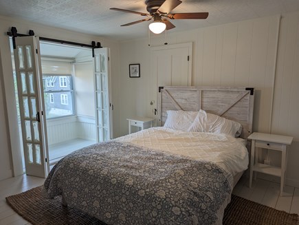 Oak Bluffs Martha's Vineyard vacation rental - Second floor queen with enclosed balcony