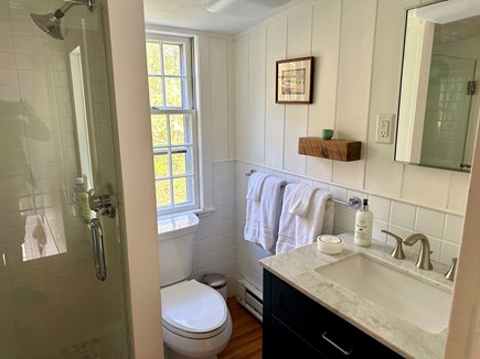 West Tisbury Martha's Vineyard vacation rental - Second floor bathroom