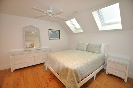 Katama-Edgartown Martha's Vineyard vacation rental - Upstairs Queen bedroom