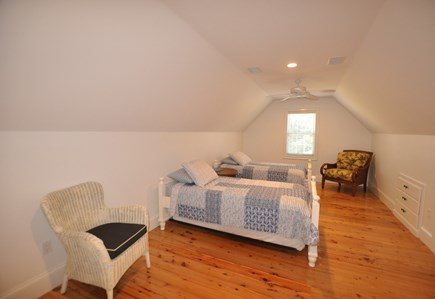 Katama-Edgartown Martha's Vineyard vacation rental - Upstairs Twin's w/ trundles