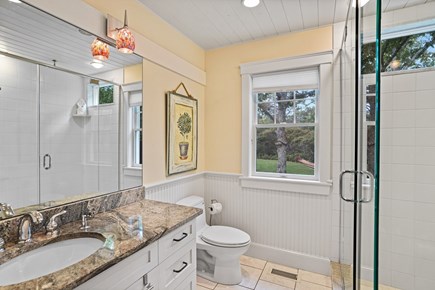 Edgartown, West Tisbury Martha's Vineyard vacation rental - Bathroom