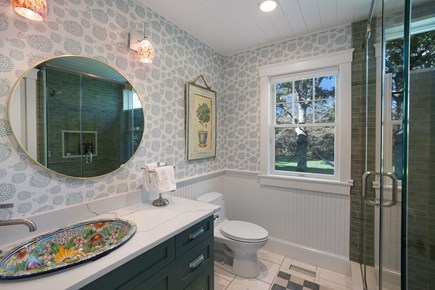 Edgartown, West Tisbury Martha's Vineyard vacation rental - Bathroom