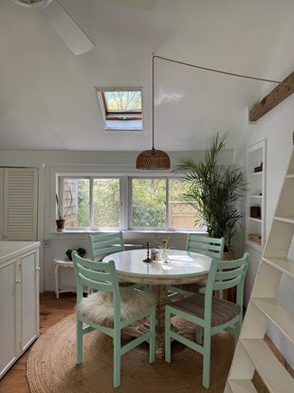 West Tisbury, Martha’s Vineyard, West Tisbur Martha's Vineyard vacation rental - Dining area
