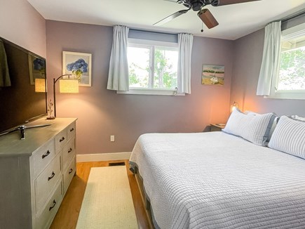 Oak Bluffs Martha's Vineyard vacation rental - King room, with flatscreen tv