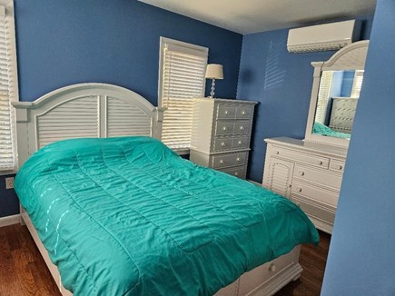 Edgartown Martha's Vineyard vacation rental - Queen Bedroom, 1st floor, front of house.