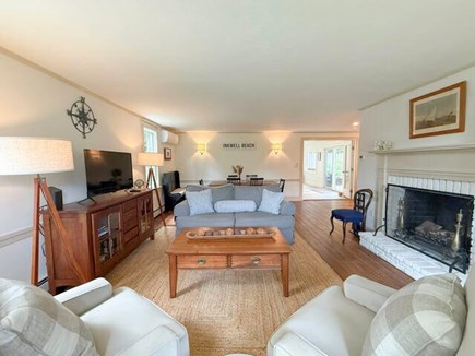 Oak Bluffs Martha's Vineyard vacation rental - Living room with large dining table