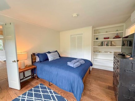Oak Bluffs Martha's Vineyard vacation rental - Downstairs queen-sized bedroom with adjoining full bathroom