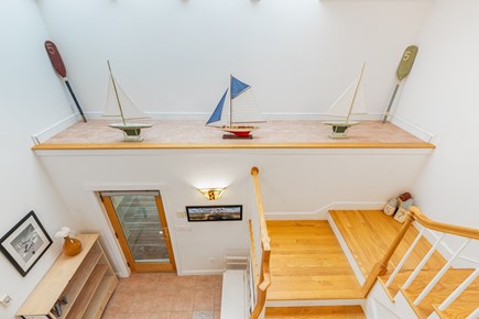 VIneyard Haven  Martha's Vineyard vacation rental - View of foyer from catwalk.