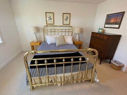 VIneyard Haven  Martha's Vineyard vacation rental - Upstairs queen Very spacious and walk in closet