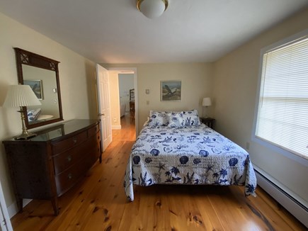 Katama-Edgartown Martha's Vineyard vacation rental - Queen bedroom