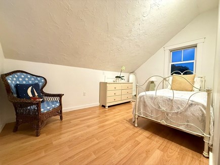 Oak Bluffs Martha's Vineyard vacation rental - 3rd Floor twin bed bedroom