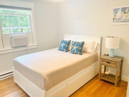 Vineyard Haven Martha's Vineyard vacation rental - BR 1: full size bed