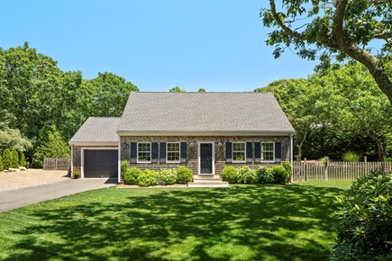 Edgartown Martha's Vineyard vacation rental - Classic Cape Home