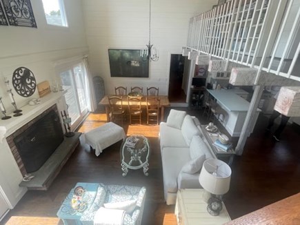 Edgartown Martha's Vineyard vacation rental - Bright & Cozy Great Room