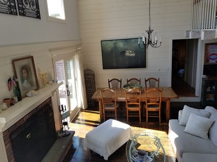 Edgartown Martha's Vineyard vacation rental - Great Room Dining Area