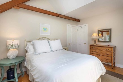 Katama-Edgartown Martha's Vineyard vacation rental - Bedroom Queen Bed