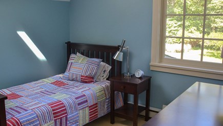 West Tisbury Martha's Vineyard vacation rental - Twin bedroom