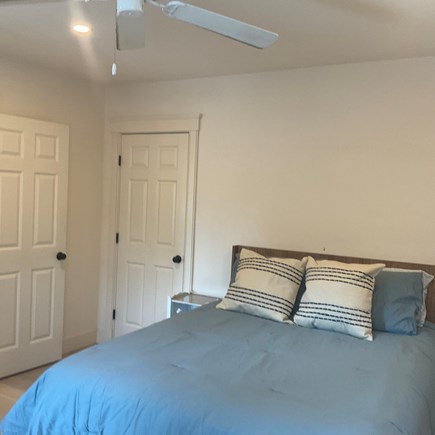 Vineyard Haven Martha's Vineyard vacation rental - Queen Bed, Upstairs