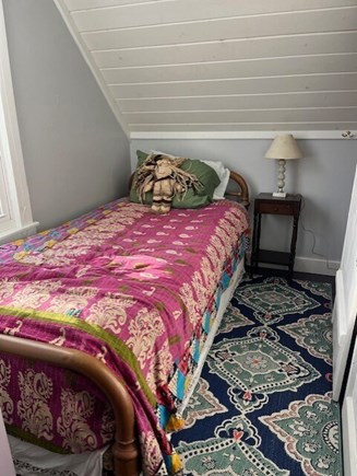 Oak Bluffs, Copeland/In Town Martha's Vineyard vacation rental - 2nd floor 1 twin bed room