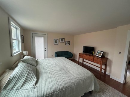 West Tisbury Martha's Vineyard vacation rental - King guest room