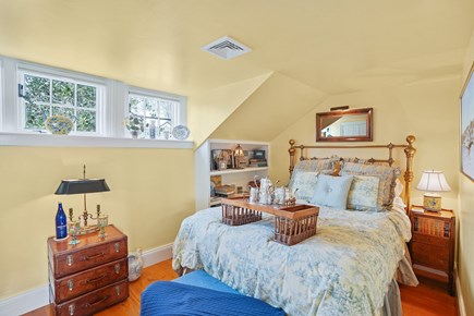Edgartown Village Martha's Vineyard vacation rental - 2nd floor guest bedroom with queen bed