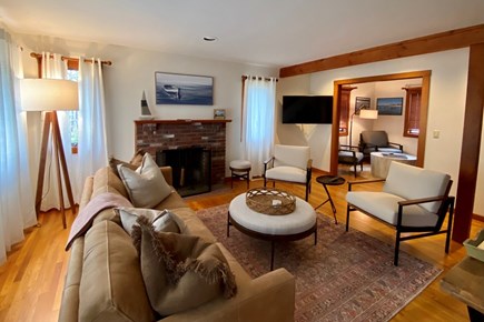 Oak Bluffs, Vineyard Hills Martha's Vineyard vacation rental - Inviting Living Room, modern decor, Smart TV