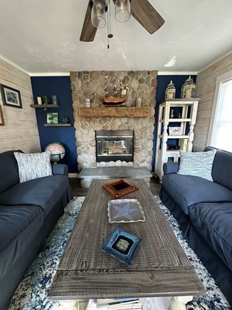 Vineyard Haven, Near Town Martha's Vineyard vacation rental - Front Living Room