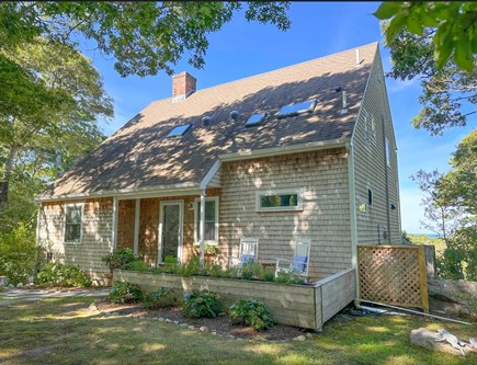 West Tisbury, Lambert's Cove Martha's Vineyard vacation rental - Front Yard