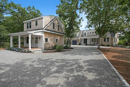 Edgartown Martha's Vineyard vacation rental - Guest House and Driveway