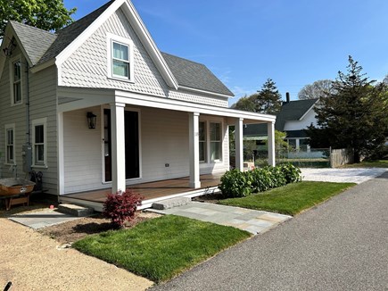 Oak Bluffs Martha's Vineyard vacation rental - Front lawn