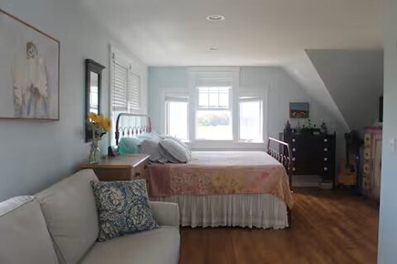 West Tisbury Martha's Vineyard vacation rental - King Primary Suite with a queen sleeper sofa