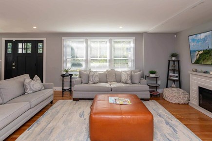Vineyard Haven Martha's Vineyard vacation rental - Living area