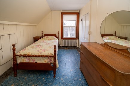 Oak Bluffs, Ocean Park Martha's Vineyard vacation rental - Single Bedroom