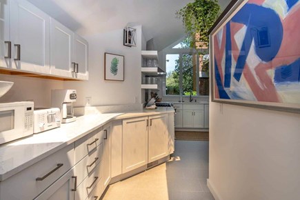 Edgartown Martha's Vineyard vacation rental - Entry to Kitchen