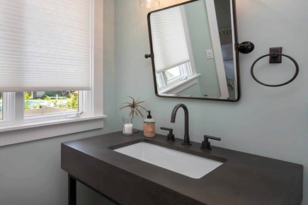 Edgartown Martha's Vineyard vacation rental - Bathroom
