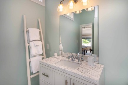 Edgartown Martha's Vineyard vacation rental - Bathroom