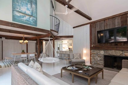 Edgartown Martha's Vineyard vacation rental - Living Area with TV