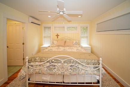 Oak Bluffs Martha's Vineyard vacation rental - 2nd Floor Master with en-suite bath