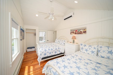 Oak Bluffs Martha's Vineyard vacation rental - Rear bedroom 2 Queen beds