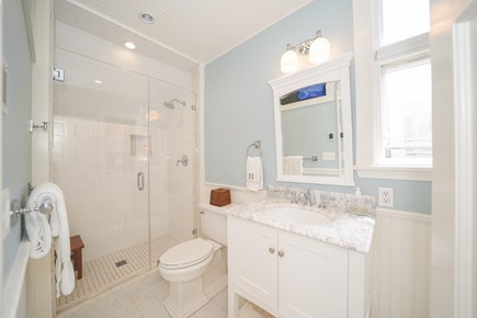 Oak Bluffs Martha's Vineyard vacation rental - Master bath