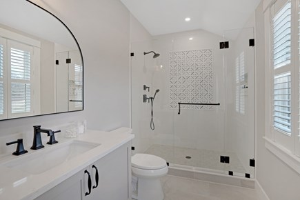Edgartown Martha's Vineyard vacation rental - BR3 King En Suite with Shower Stall, Second Floor