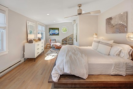 Edgartown Martha's Vineyard vacation rental - BR4 King Ensuite, Second Floor