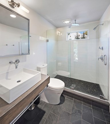 Edgartown Martha's Vineyard vacation rental - First Floor Hall Bathroom
