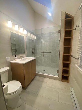 Oak Bluffs Martha's Vineyard vacation rental - Newly renovated en-suite master bathroom