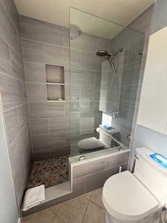 Oak Bluffs Martha's Vineyard vacation rental - First Floor bathroom View #2