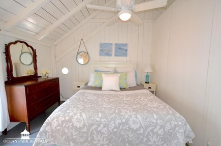 Oak Bluffs, Ocean Park Martha's Vineyard vacation rental - Bedroom #4 Queen