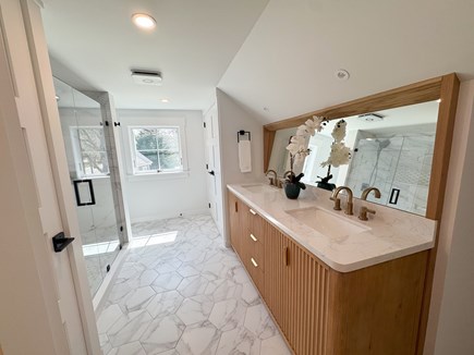 Edgartown Martha's Vineyard vacation rental - Bath 2-2nd Floor