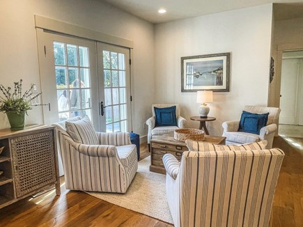 Downtown Edgartown Martha's Vineyard vacation rental - Sitting Area