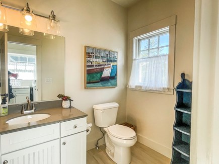 Downtown Edgartown Martha's Vineyard vacation rental - Half Bath First Floor