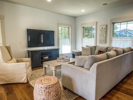 Downtown Edgartown Martha's Vineyard vacation rental - Living room